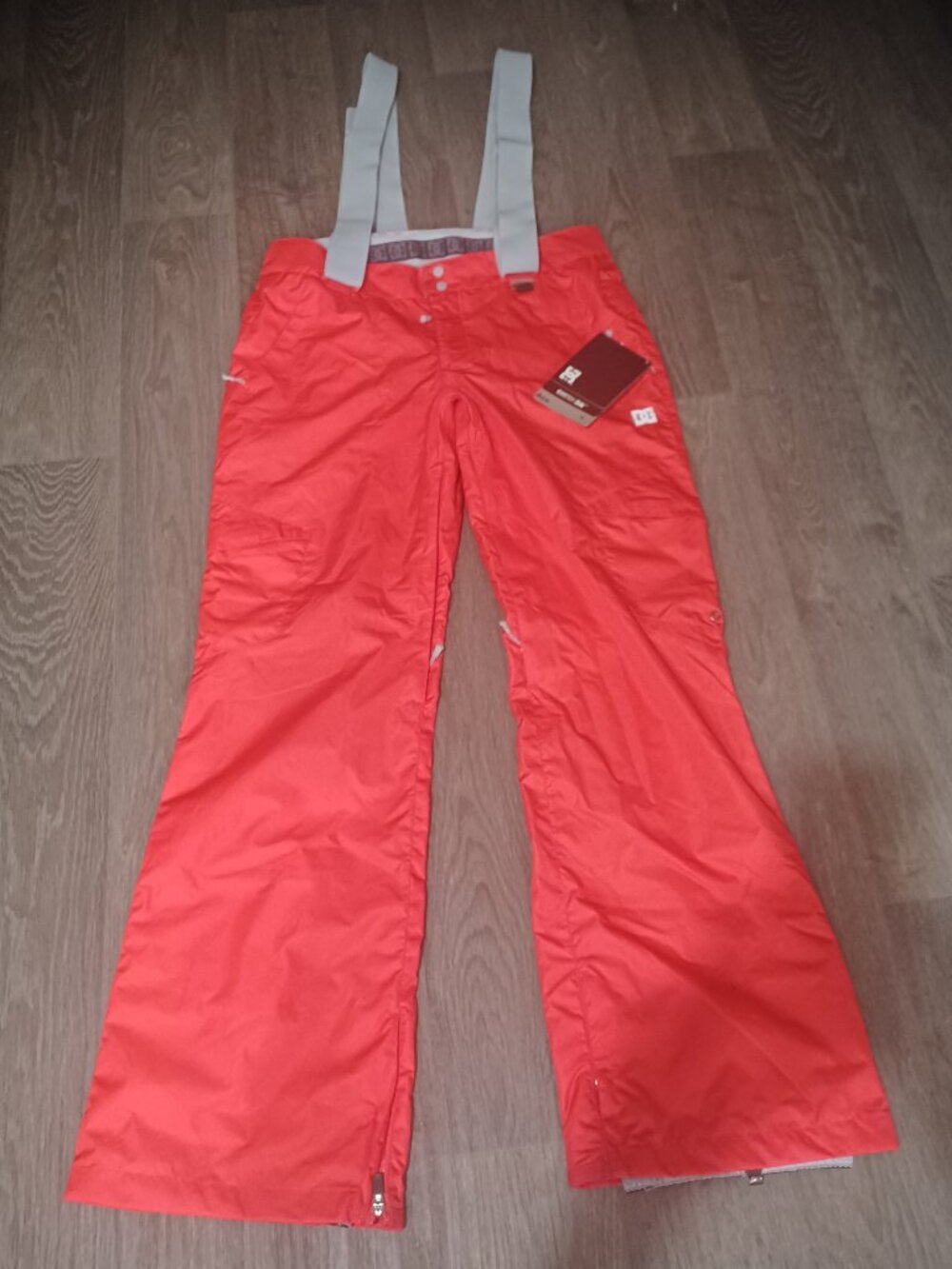 NWT DC Hot Pink Vibrant Ehoteh 5k Ace Snow Pants Size M